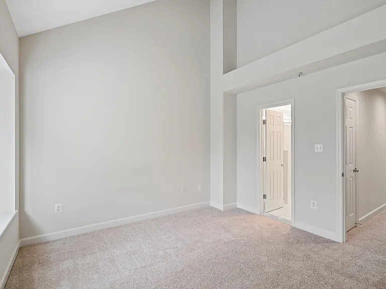 788 N Wakefield St — Photo 31
