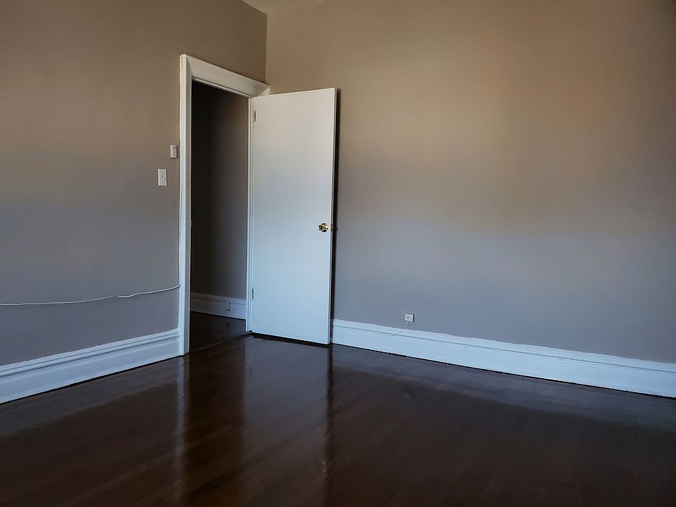 2nd image of 14 Kensington Ave #53E