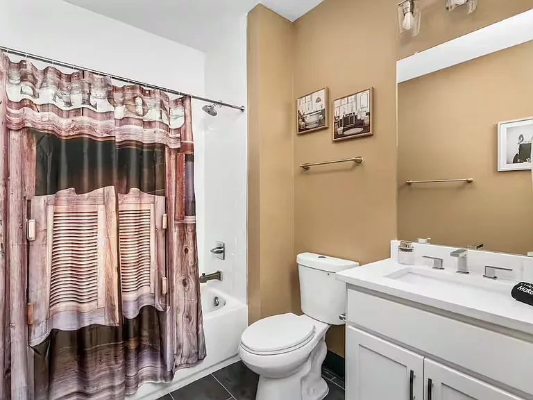 2723 Alameda St — Photo 19