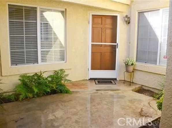 22919 Banyan Pl, Santa Clarita, CA 91390