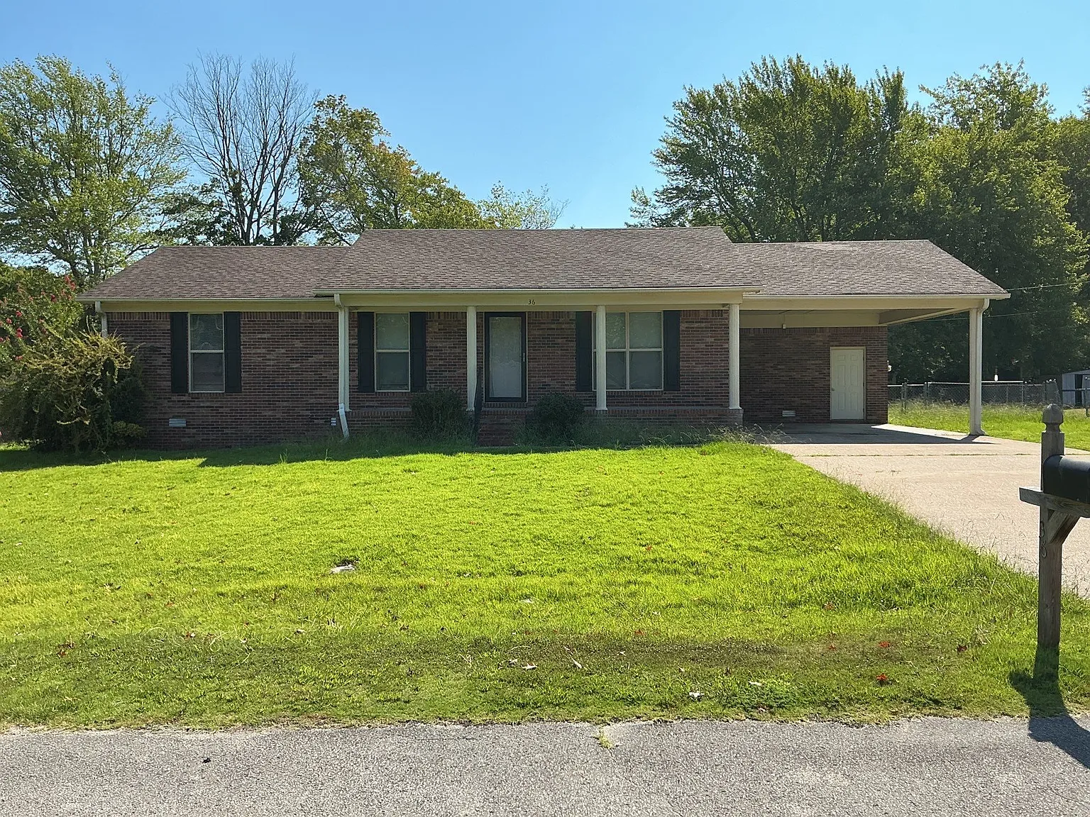 3 bed, 1326 sqft, $1,675 — Photo 1