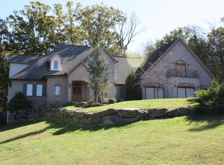 174 Callaway Ct, Branson, MO 65616