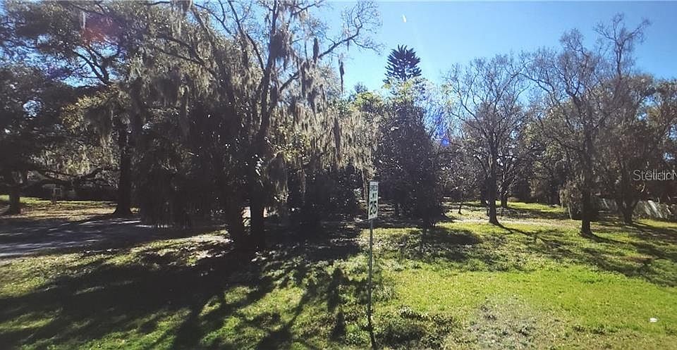 1st image of 9414 Forest Hills Dr