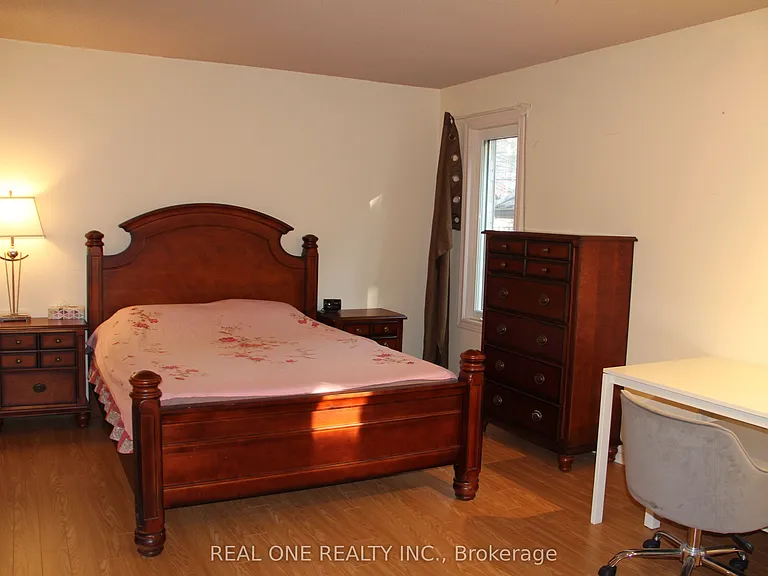 1019 Aldersbrook Rd — Photo 18