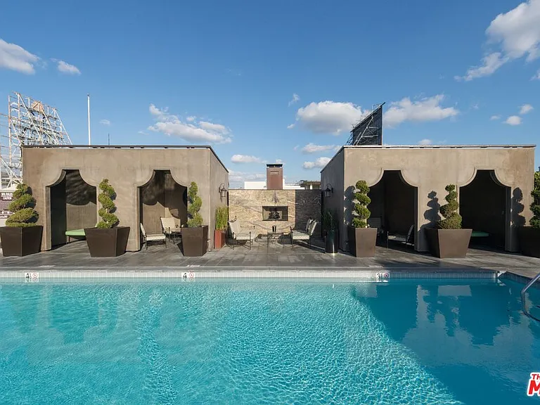 1645 Vine St #309 — Photo 30