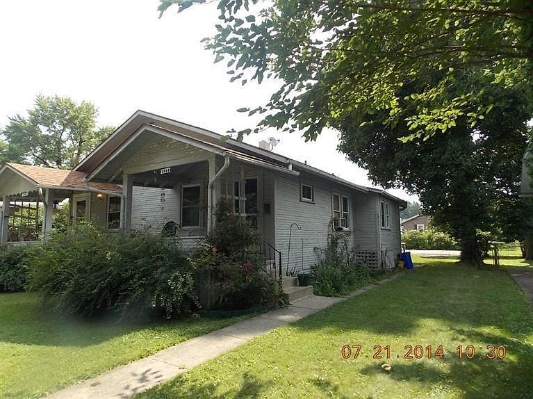 2nd image of 2842 Lansing Dr