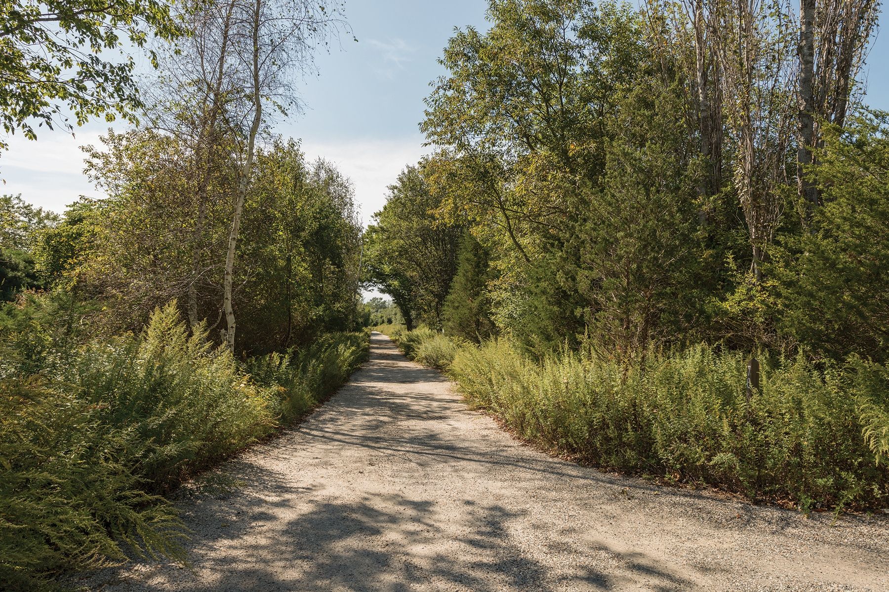 76 Windmill Ln, Bridgehampton, NY 11932 Out East