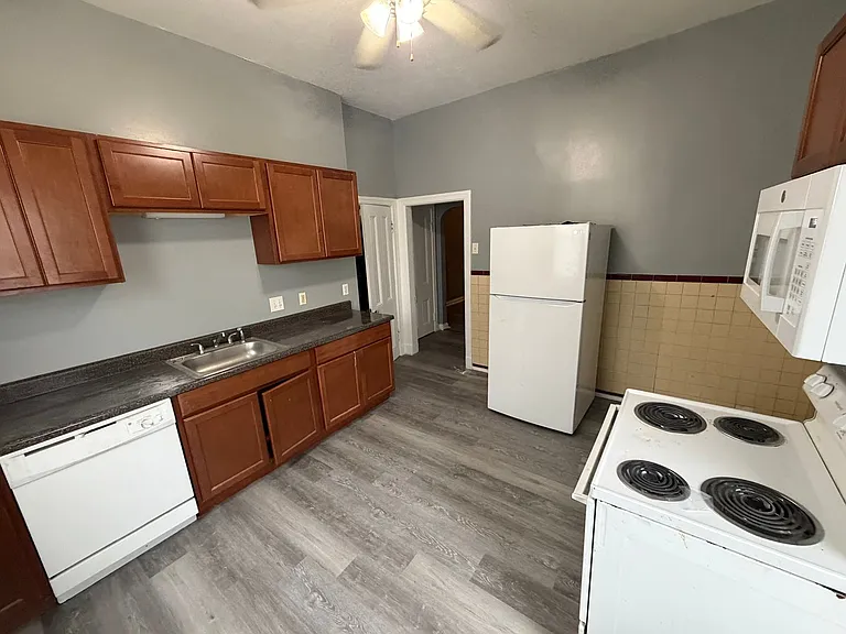 6800 Virginia Ave. — Photo 2