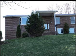 7785 Cream Alley Rd, Jeffersonville, KY 40337