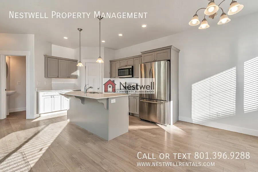 Wonderful 3-bed Townhome located in Lehi — Photo 4