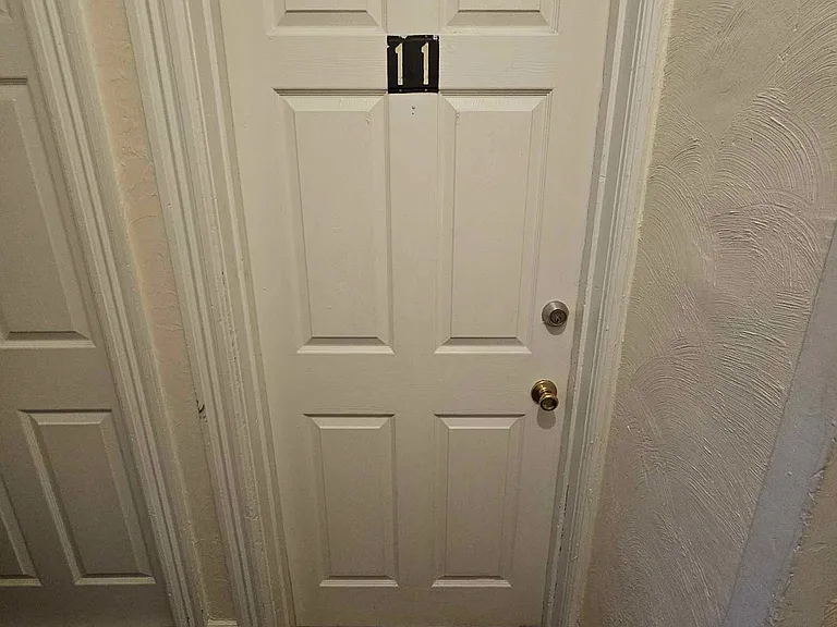 610 Grace St #11 — Photo 5