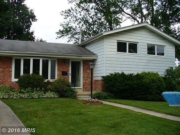 2nd image of 12927 Magellan Ave