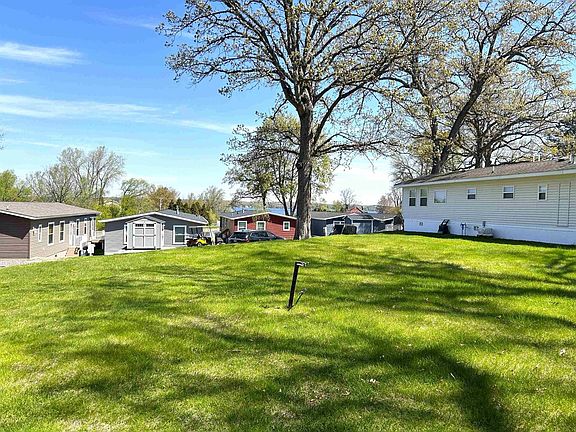 2nd image of W1325 Spring Grove Road #22
