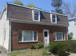 29 Water St, Quincy, MA 02169