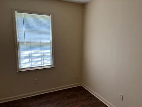 4325 Lincolndale Dr — Photo 6