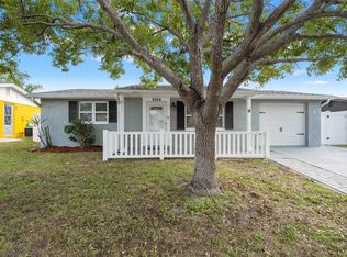 9506 Rainbow Ln, Port Richey, FL 34668