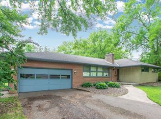 3890 Idaho Cir N, Crystal, MN 55427