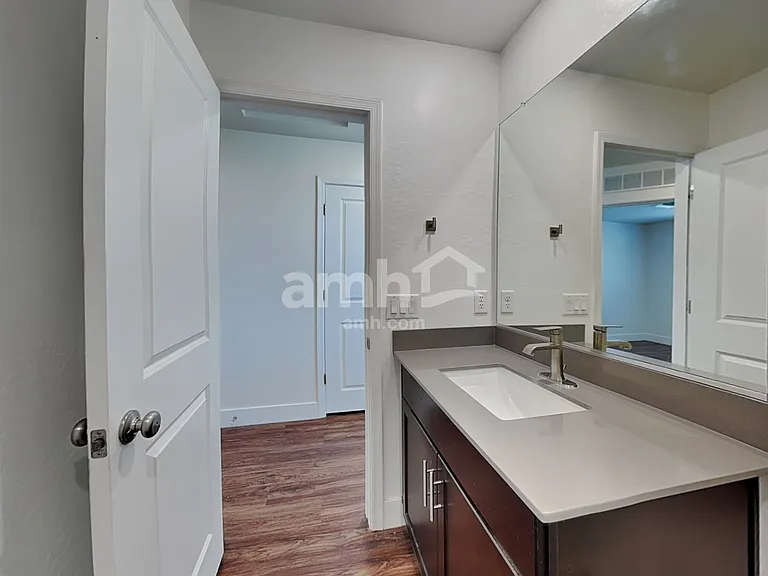 21578 S 231st St — Photo 14