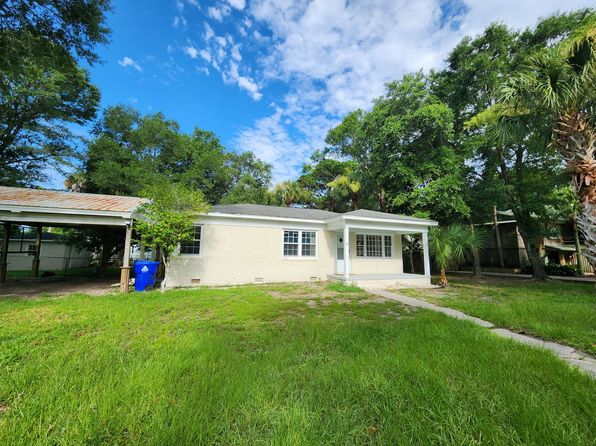 3 Chapman Ave