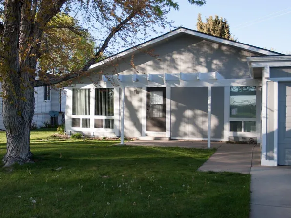 2820 Parklake Dr, Fort Collins, CO 80525