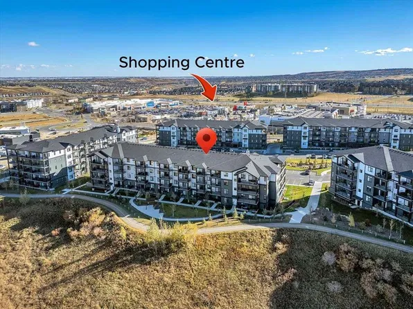 30 Sage Hill Cmn NW #305, Calgary, AB T3R 0J6