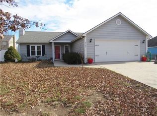 2708 Lankford Dr, Lawrence, KS 66046