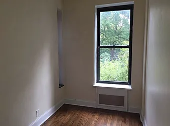 Rented by Salon Realty Corp