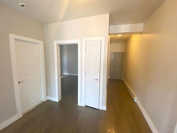 4th image of 116 N Arlington Ave #409