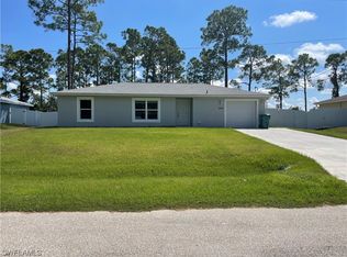 6025 S Moss Cir, Labelle, FL 33935