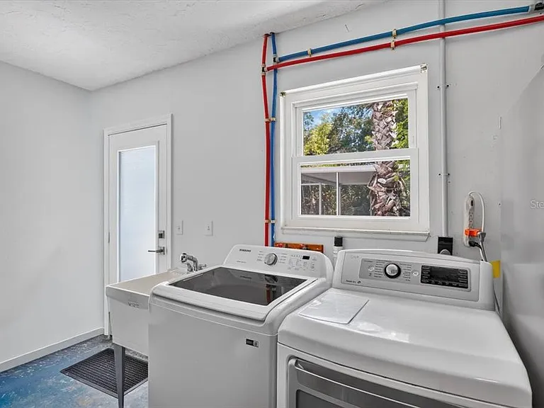 3282 Tobero Ln — Photo 34