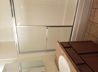 6860 NE Multnomah St, Portland, OR 97213