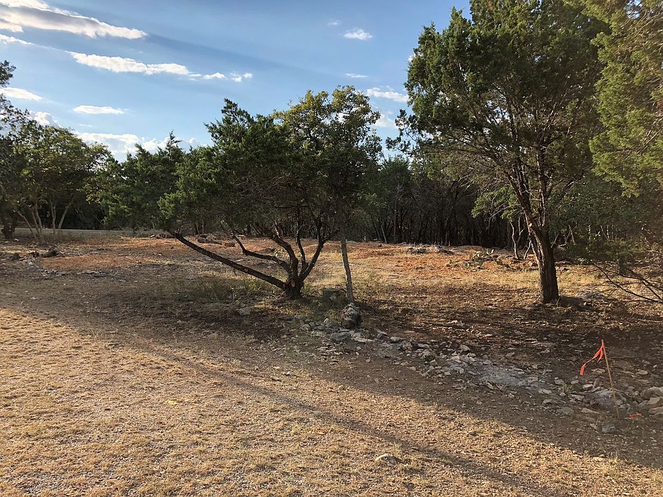 2nd image of 301 Saddle Mountain Dr