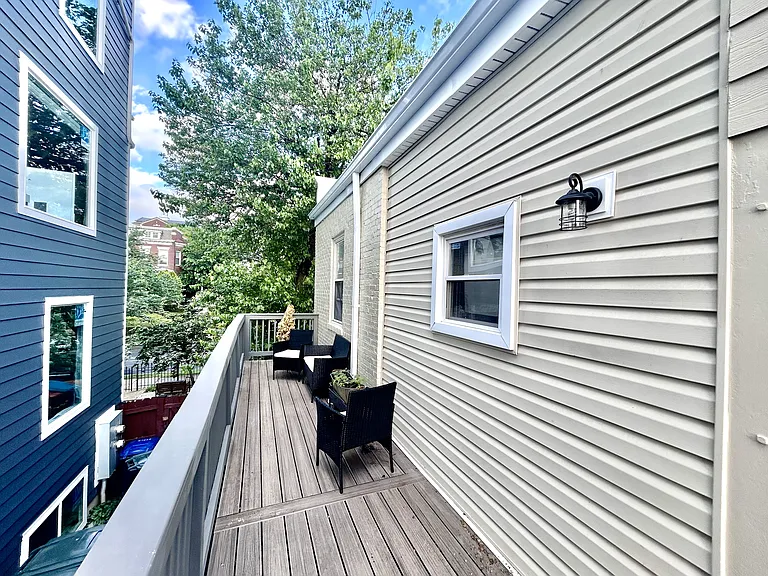 301 Seaton Pl NE #3 — Photo 12