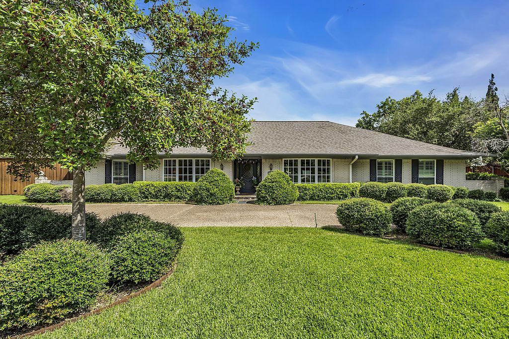 6936 Stefani Dr - Property Image
