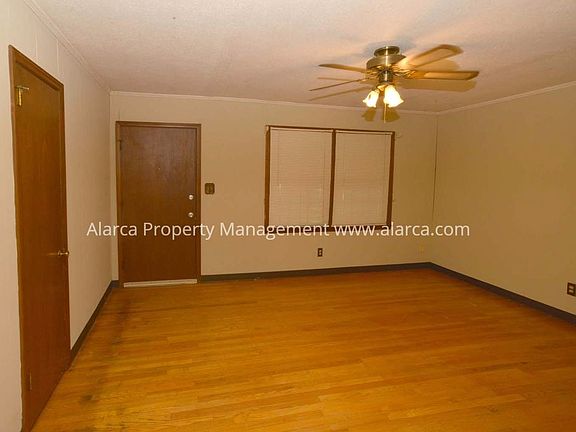 2nd image of 415 1st Ave