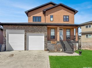 137 Valley Park Pl, Swift Current, SK S9H5N2