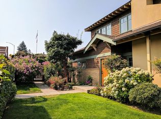 647 9th Ave N, Edmonds, WA 98020