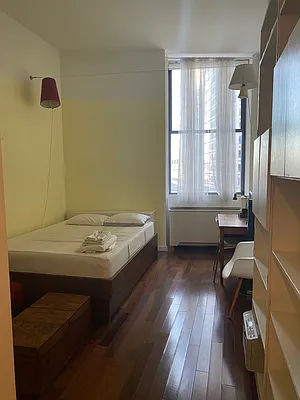 Rented by WIRE International Realty | media 3