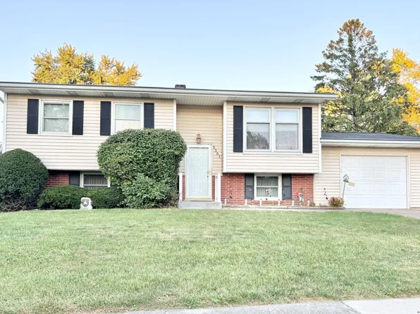 5361 Pierce St, Merrillville, IN 46410