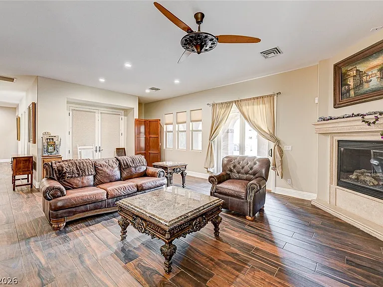 8490 Via De Bellasidra Ct — Photo 27