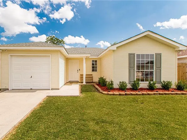 68 Camelia Trce, New Orleans, LA 70114