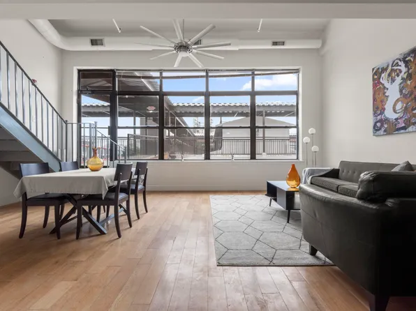 300 Communipaw Avenue image 2 of 32