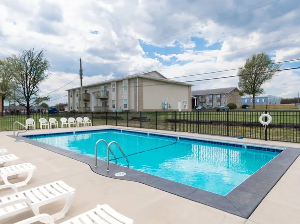 Stoneridge Apartments, 3455 E Lombard St #A11, Springfield, MO 65809