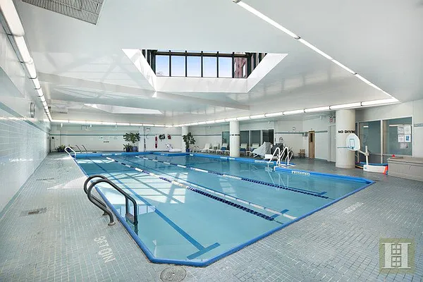 Rented by Halstead Real Estate | media 7