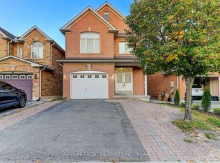 211 Kayla Cres, Vaughan, ON L6A 3P3