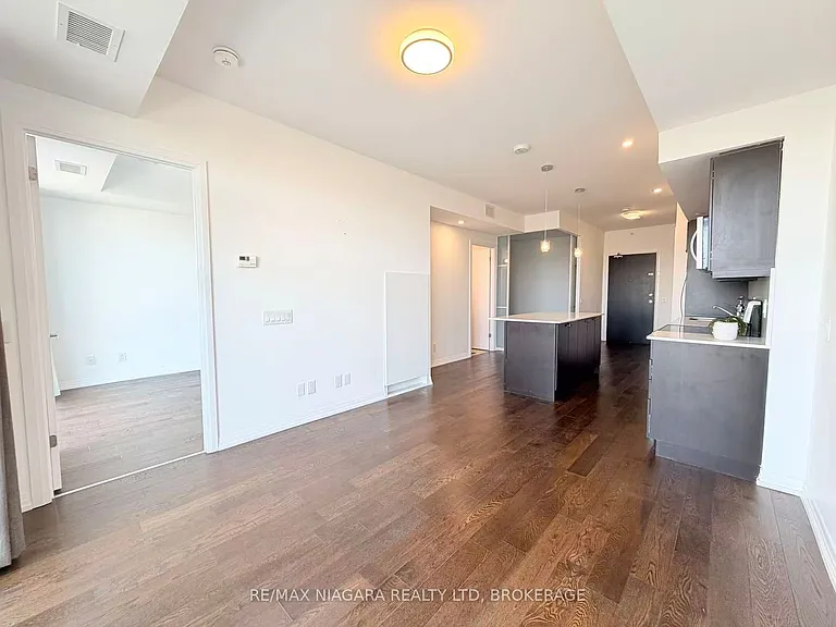7711 Green Ave #506 — Photo 16