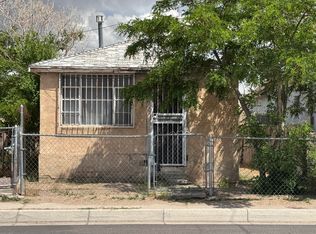 1506 William St SE, Albuquerque, NM 87102