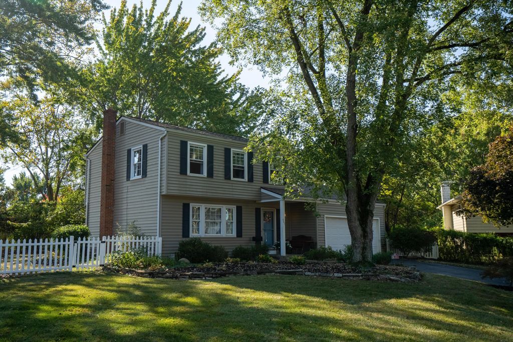 Real estate listing image