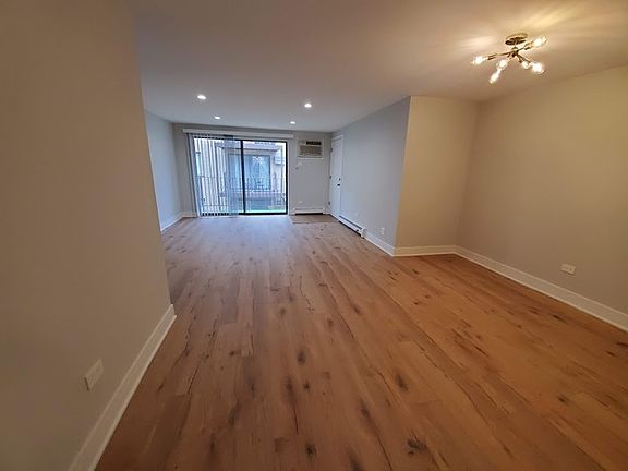 3rd image of 7204 W Wrightwood Ave APT 2S