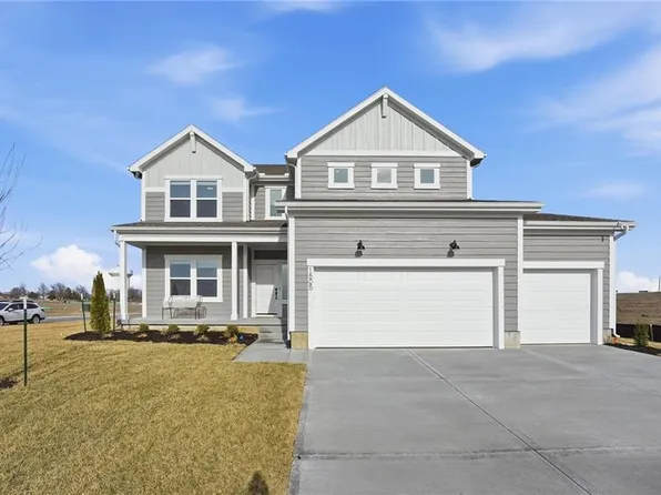 1520 SE Sweet Root Dr, Lees Summit, MO 64081